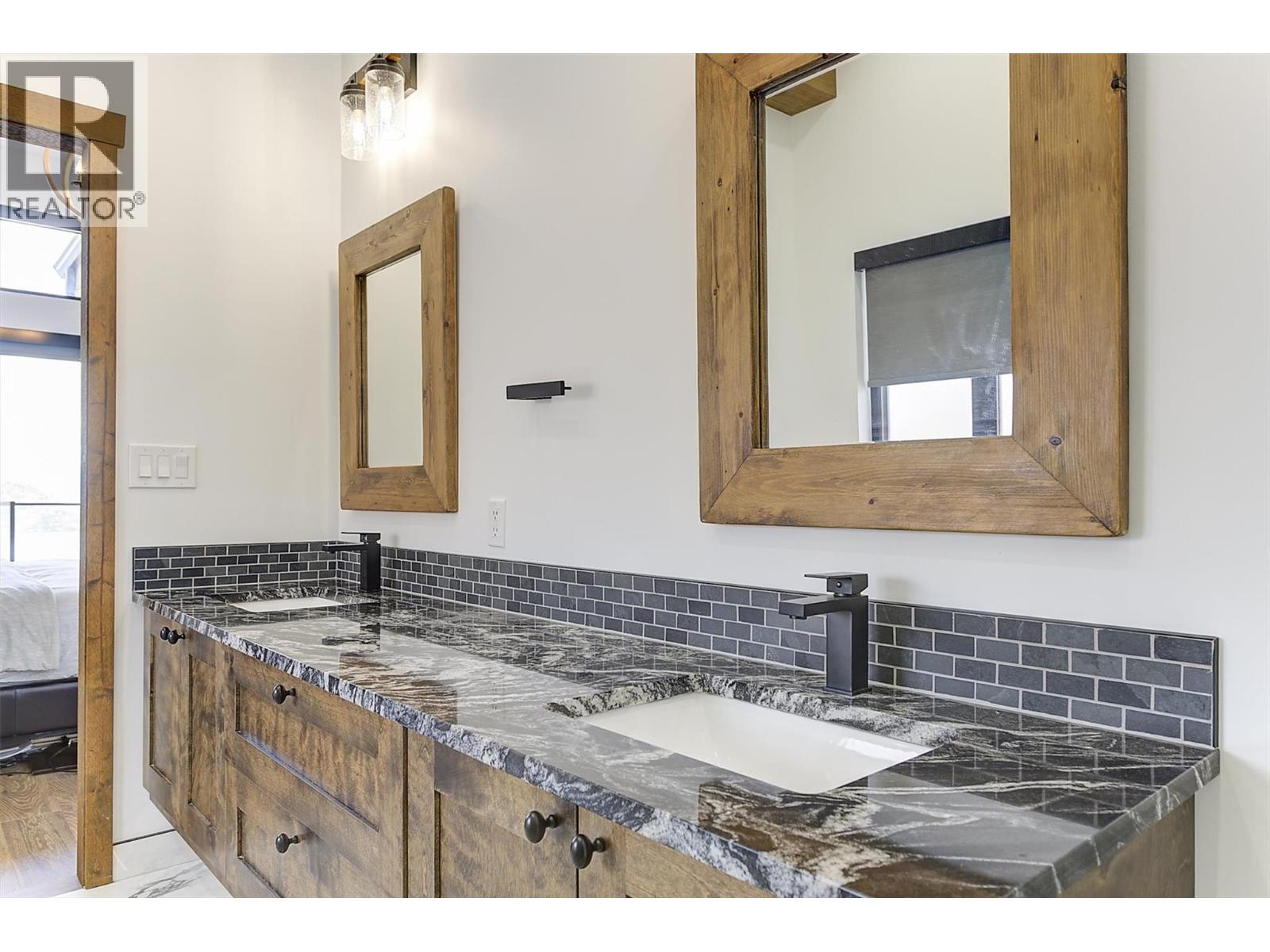 6121 Seymoure Lane - 41