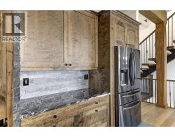6121 Seymoure Lane, Peachland, BC V0H1X4 Photo 28
