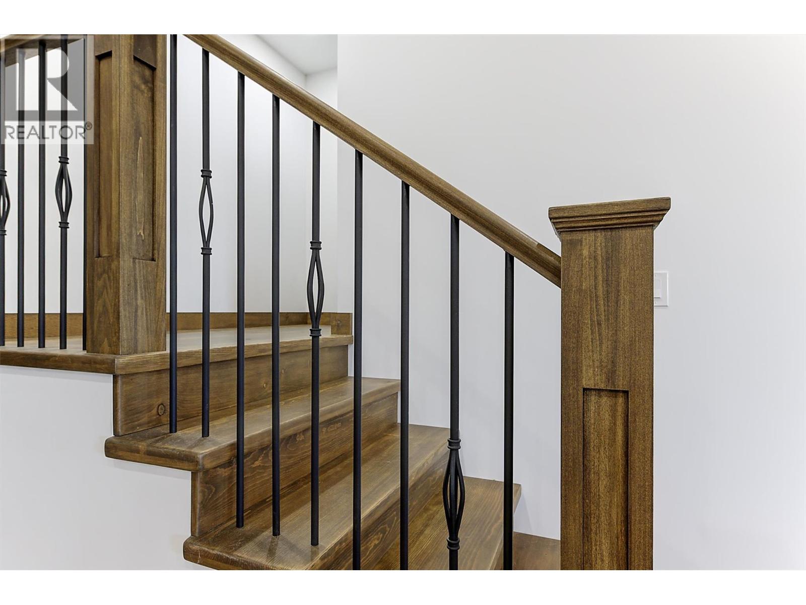 6121 Seymoure Lane - 68