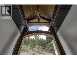 Family room - 6121 Seymoure Lane, Peachland, BC V0H1X4 Photo 10