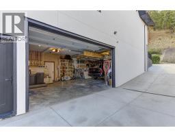 6121 Seymoure Lane, Peachland, BC V0H1X4 Photo 91