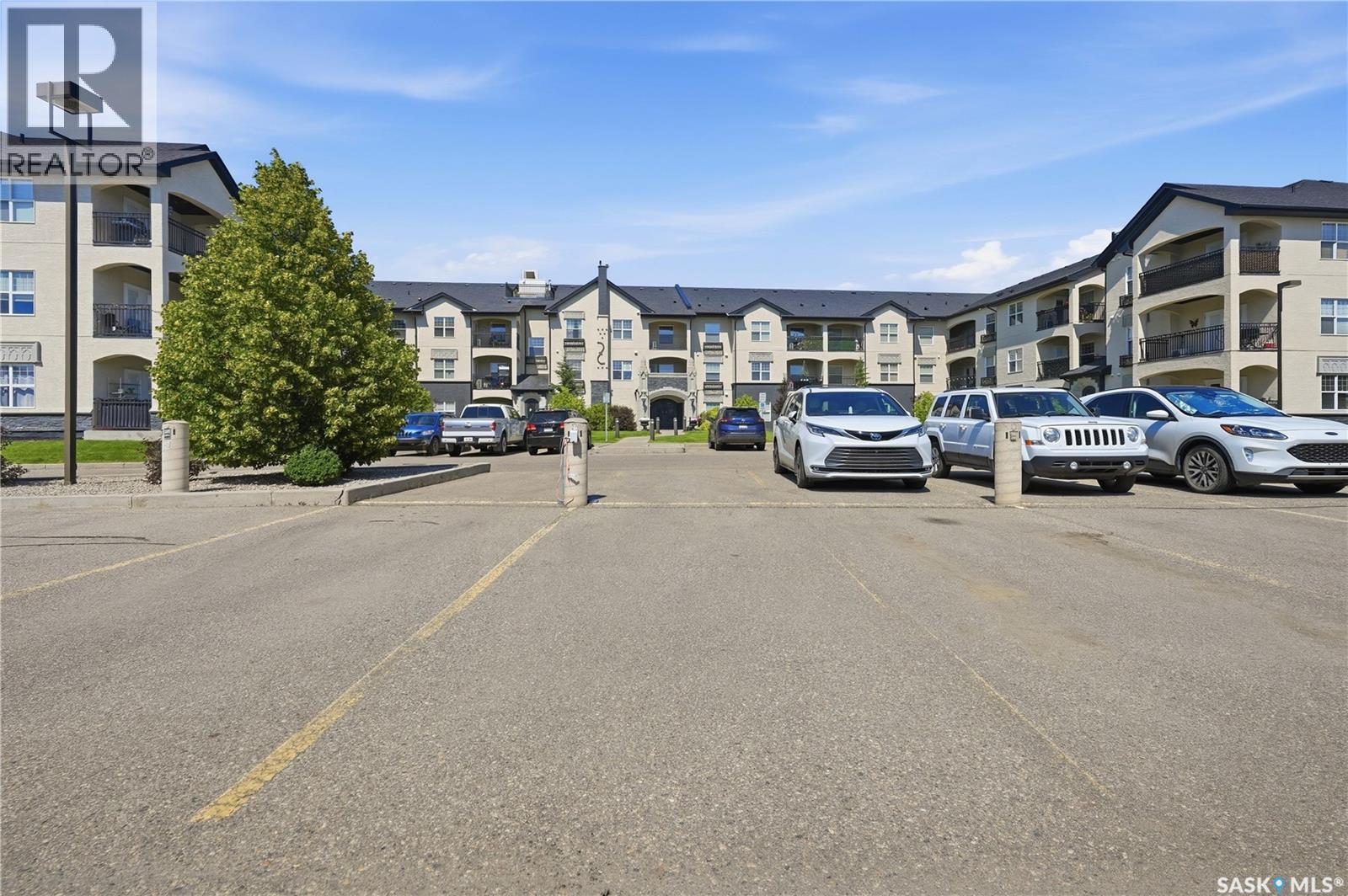 #313 1545 Neville DRIVE - Image 2
