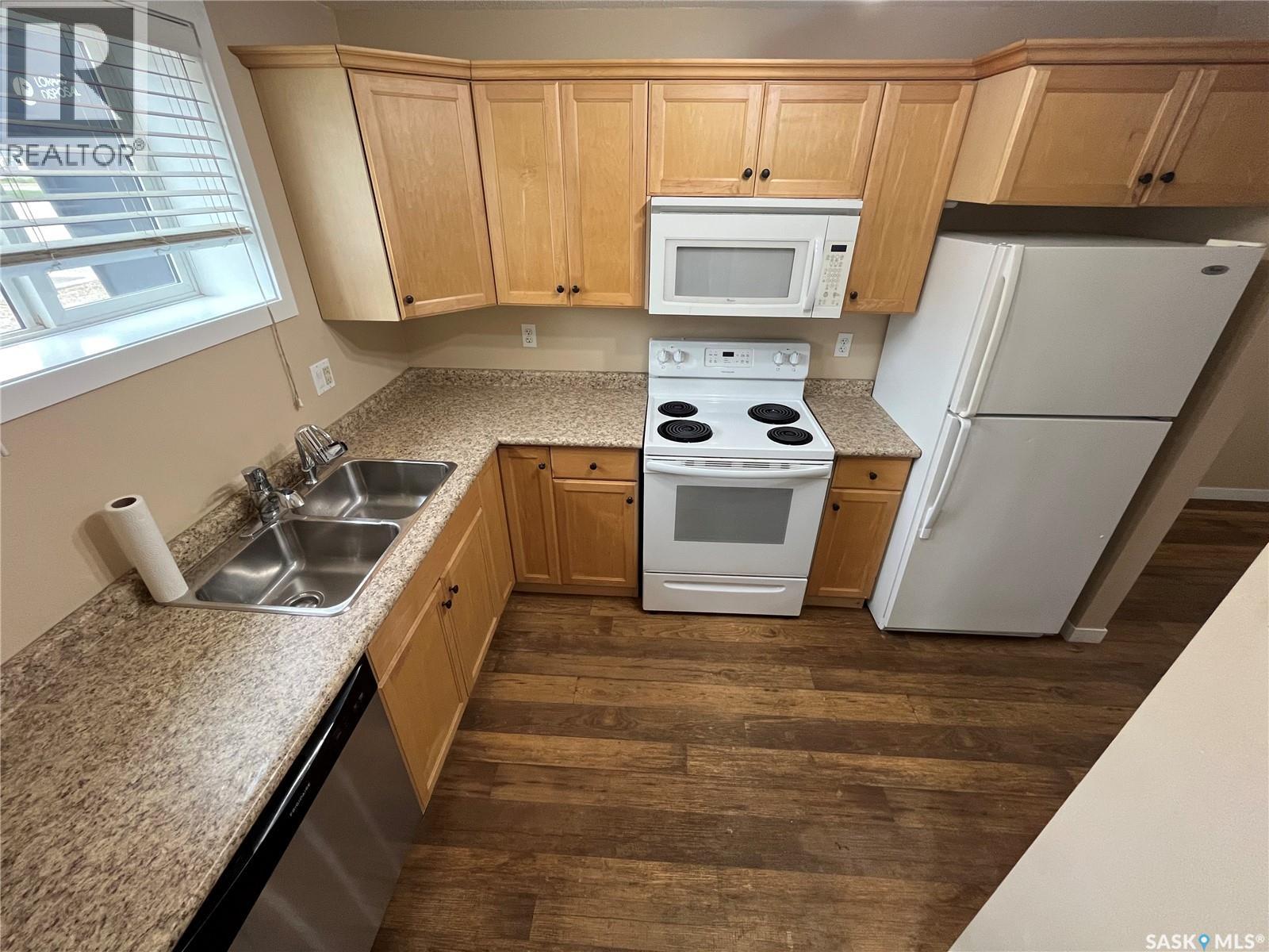 #45 4640 Harbour Landing DRIVE - Image 17
