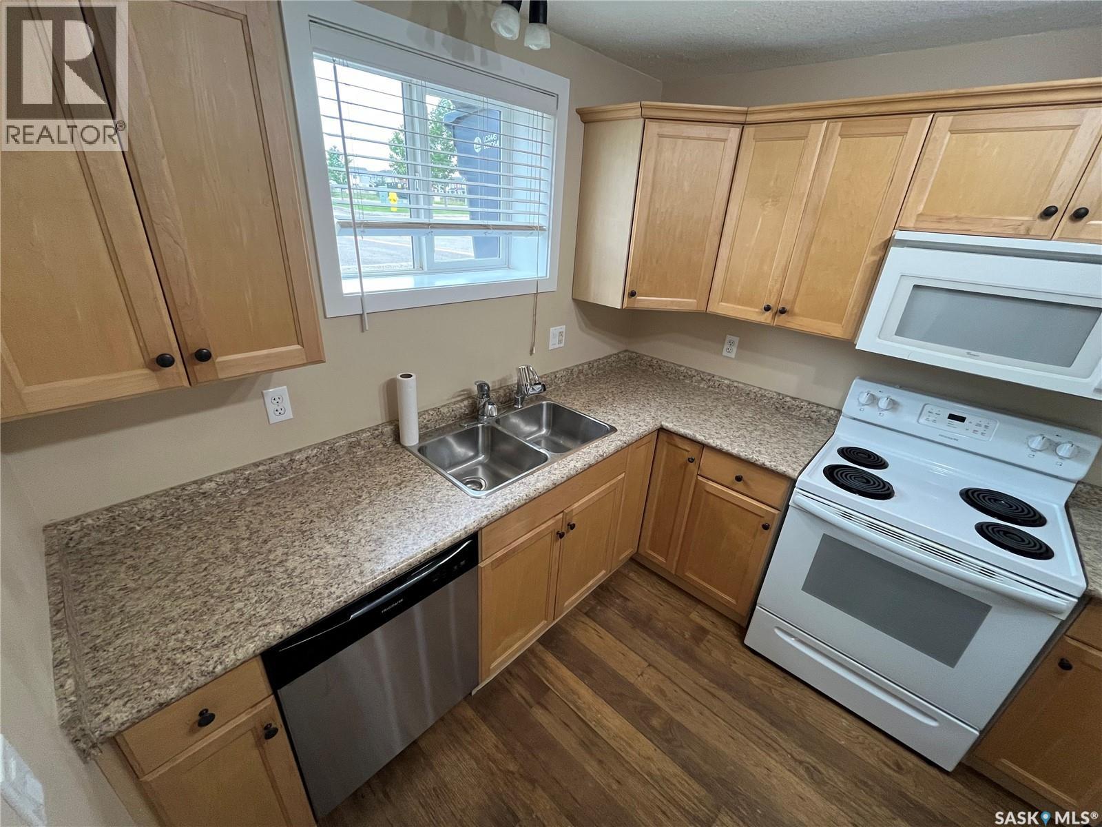#45 4640 Harbour Landing DRIVE - Image 18
