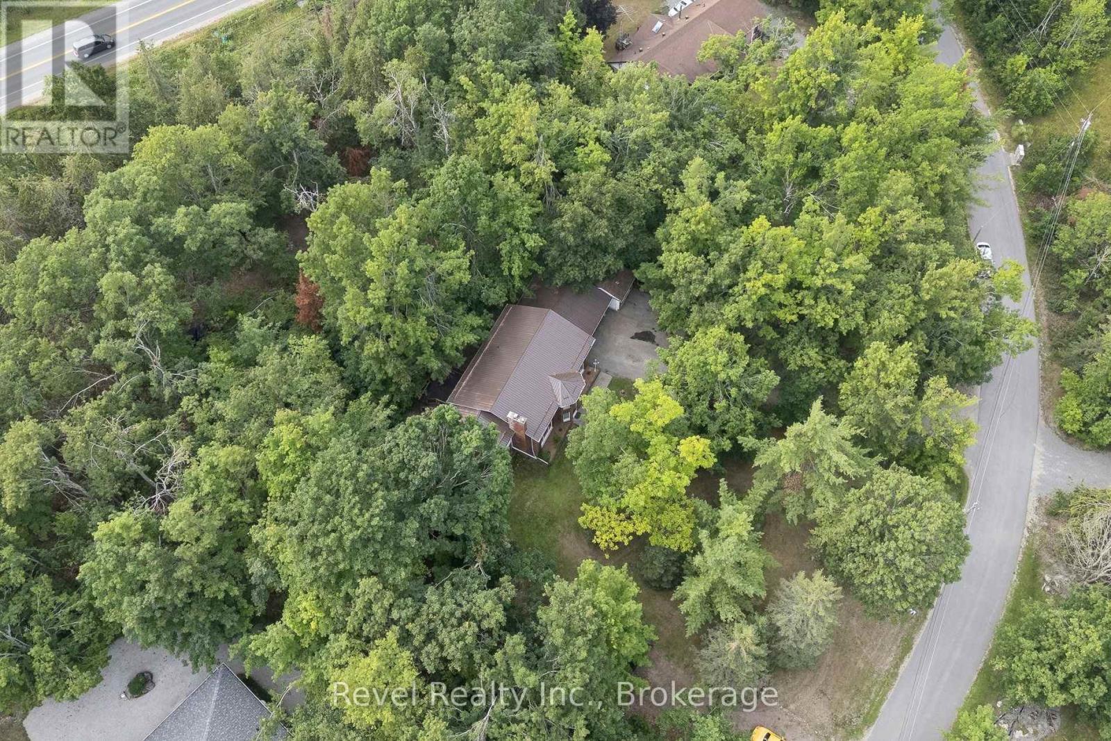 18 BESSIE AVENUE S - 49