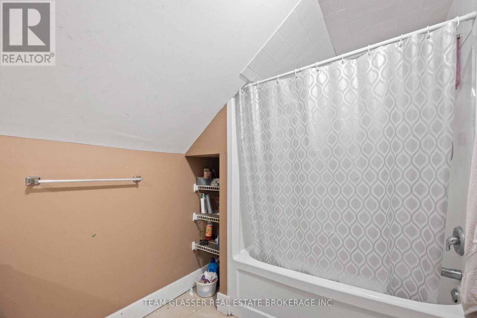 434 SECOND STREET - 32