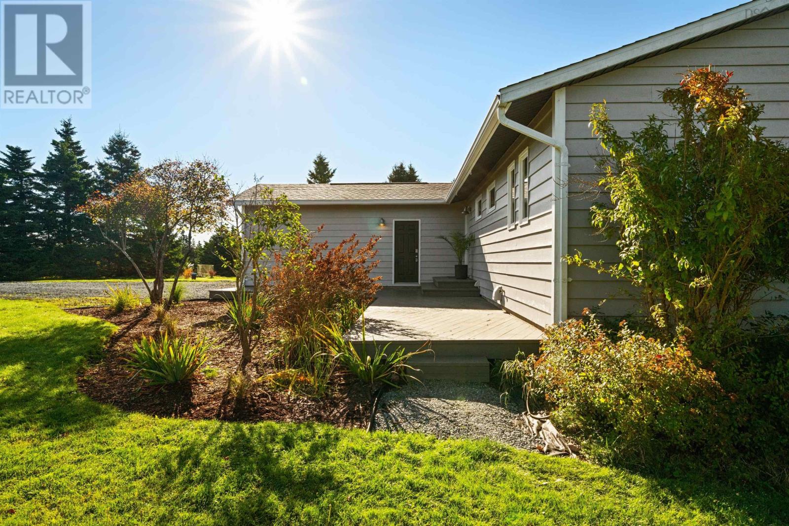 2160 East Petpeswick Road - 43