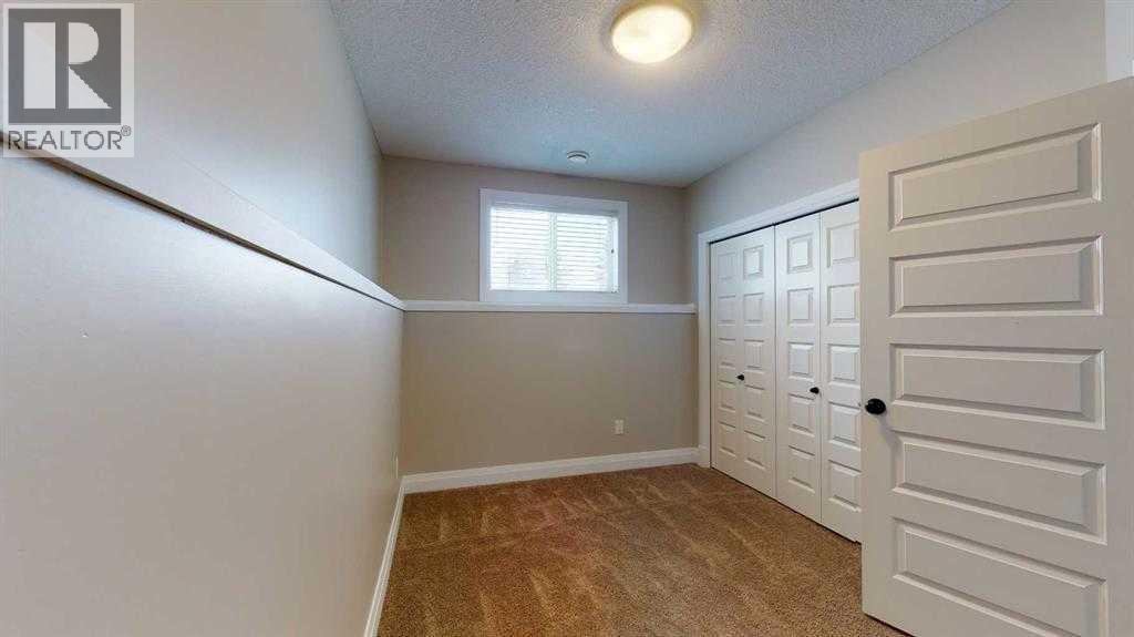 A & B, 9302 100 Avenue - 22