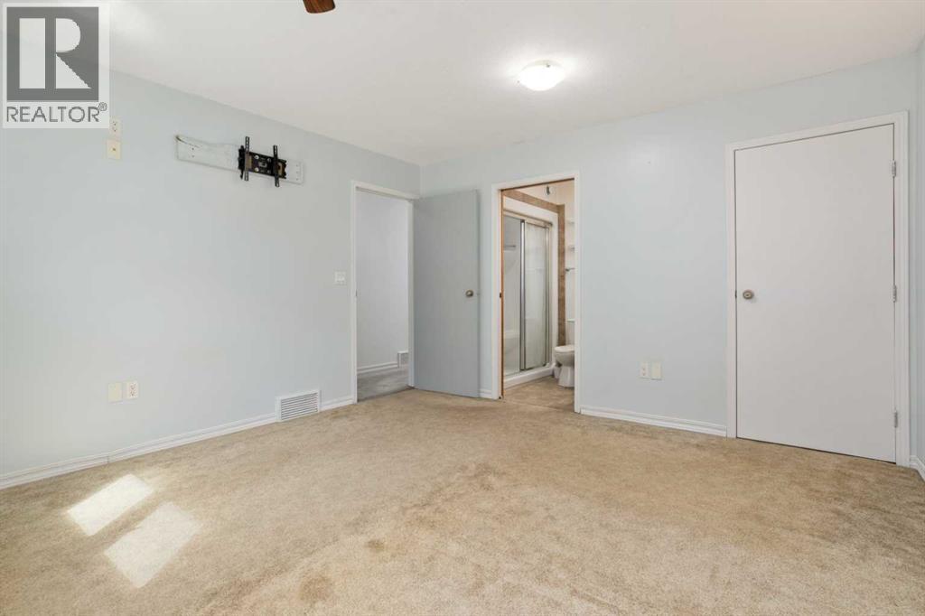 7601 41 Avenue - 15