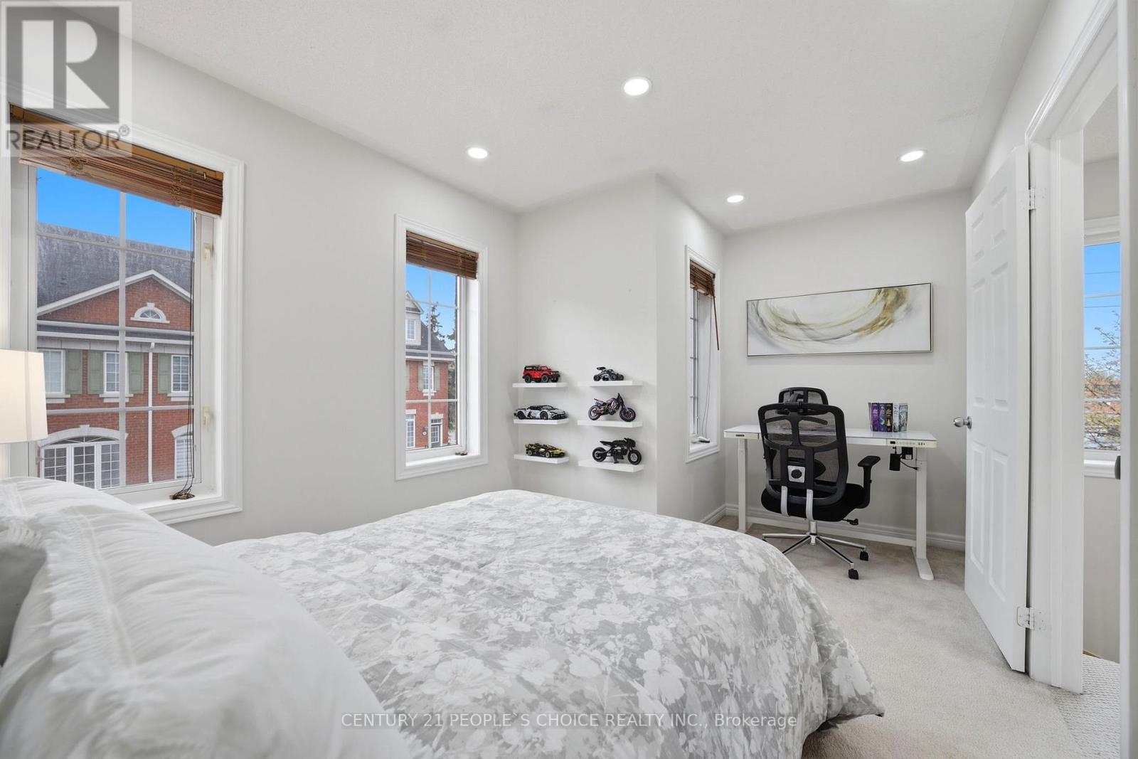 #1 1330 ALTONA ROAD - 27
