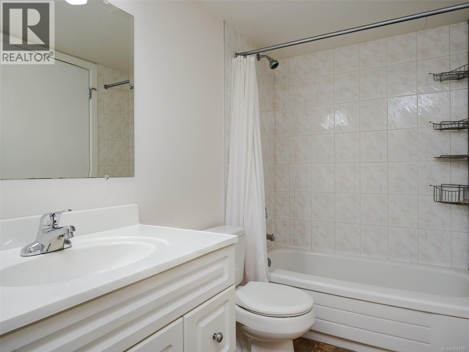 #410 69 Gorge Rd W - 12