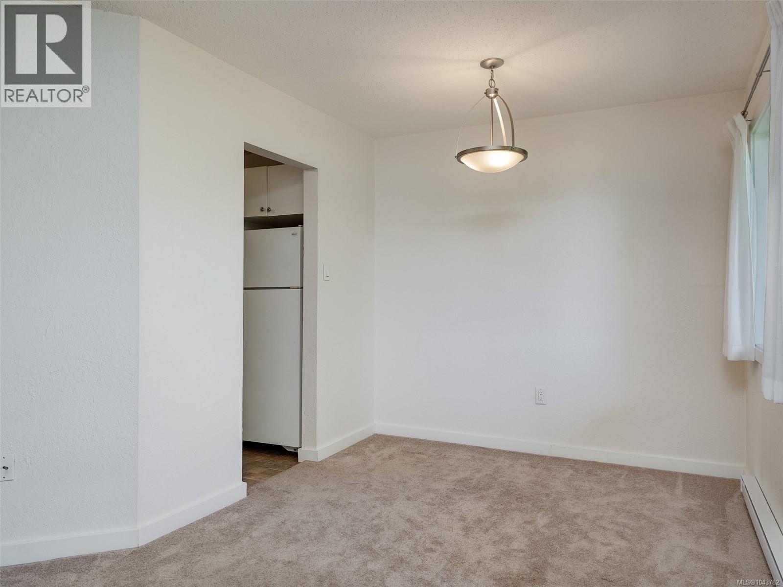 410 69 Gorge Road West, Saanich