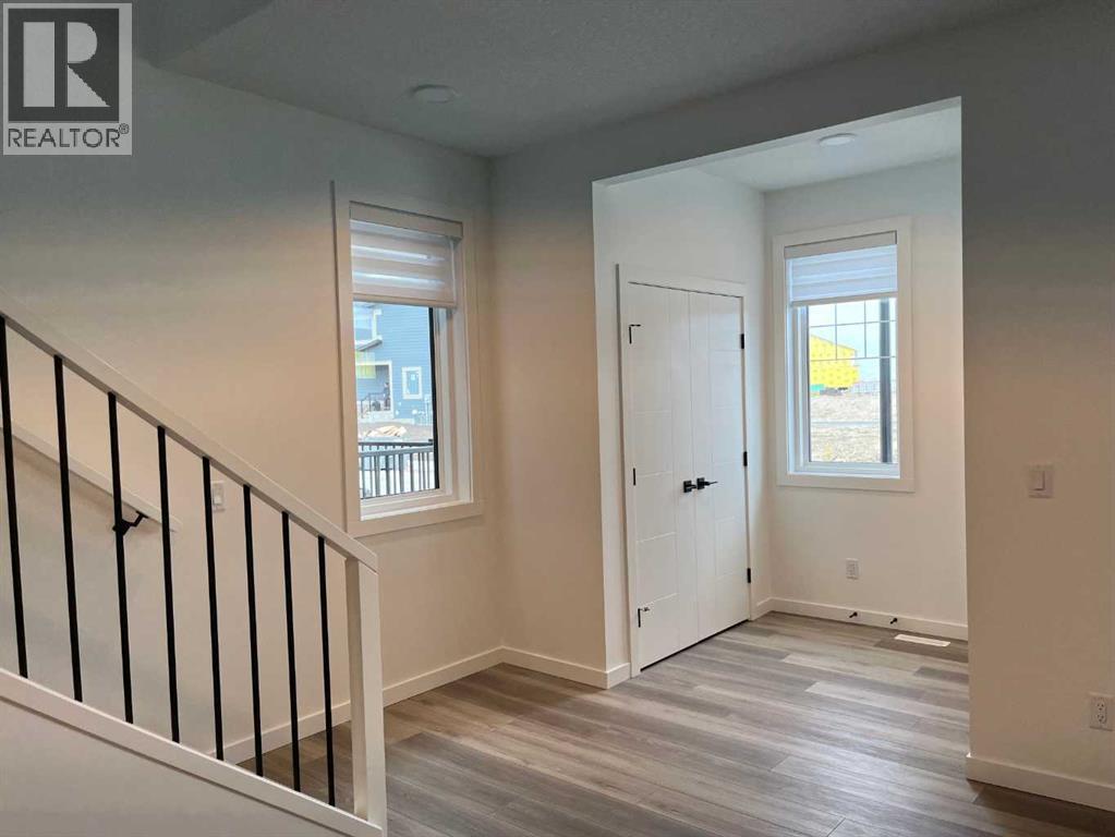 49 Legacy Point Terrace SE - 15