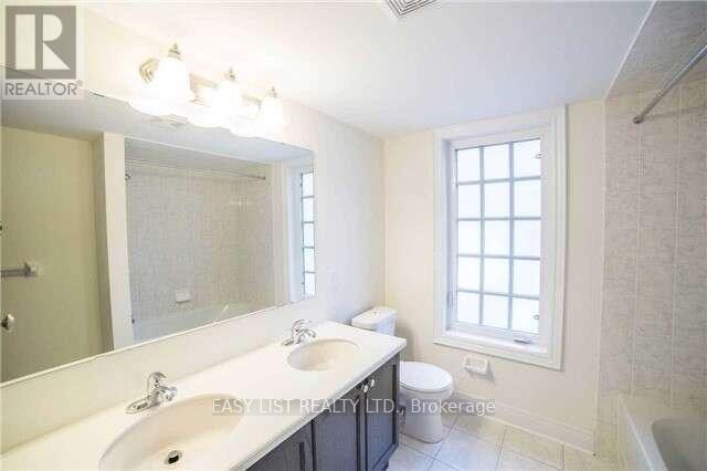 28 UPPER DUKE CRESCENT - 11