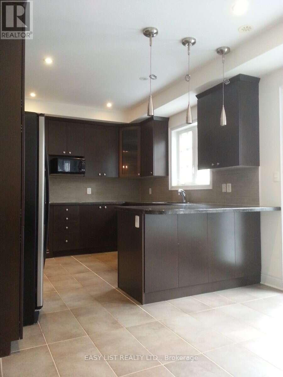 28 UPPER DUKE CRESCENT - 8