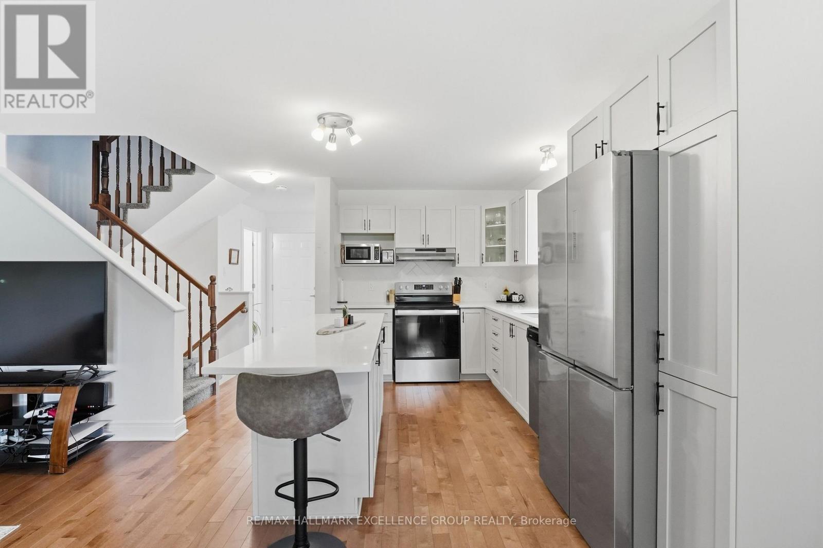 241 DION AVENUE - 11