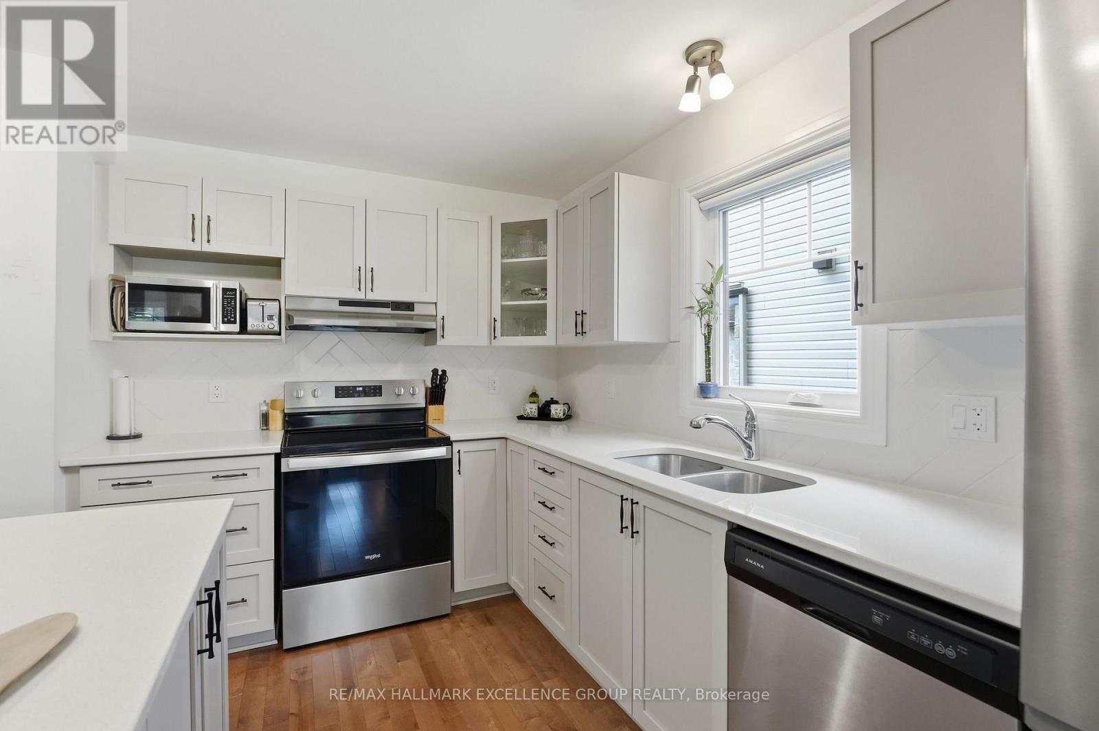 241 DION AVENUE - 10