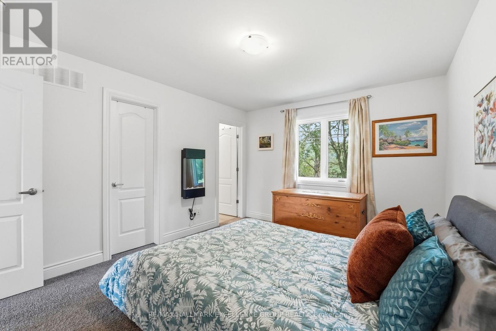 241 DION AVENUE - Image 24