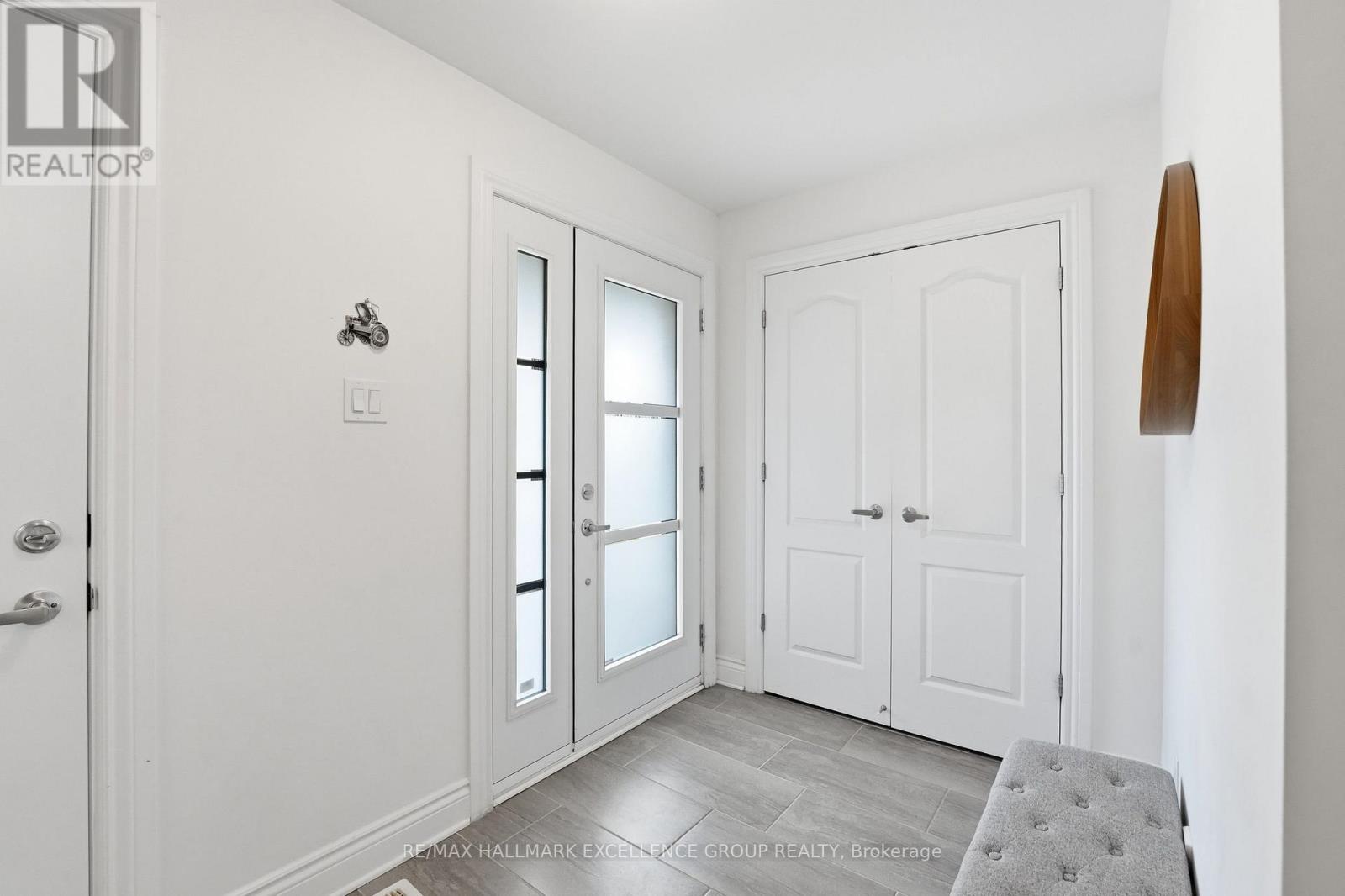 241 DION AVENUE - 4