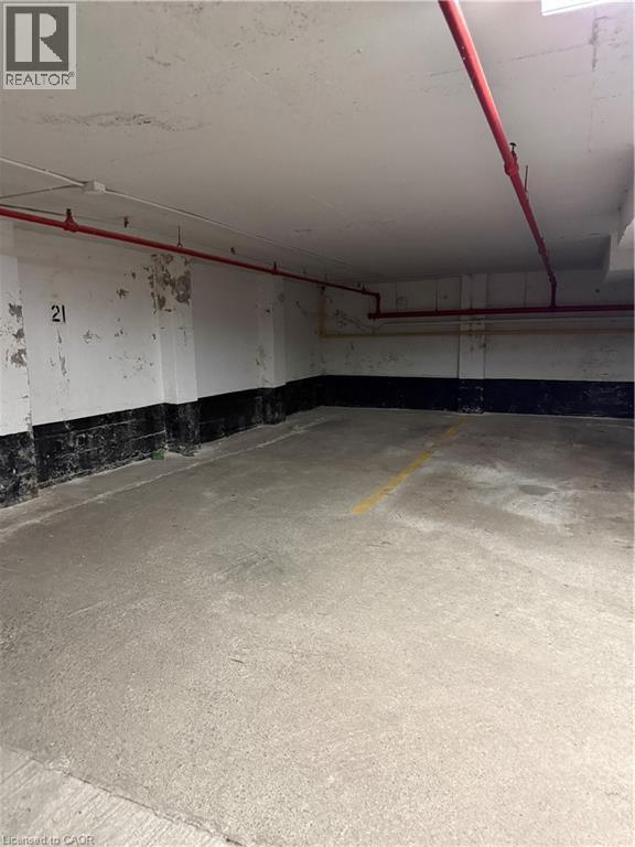 #204 87 DUKE Street - 29