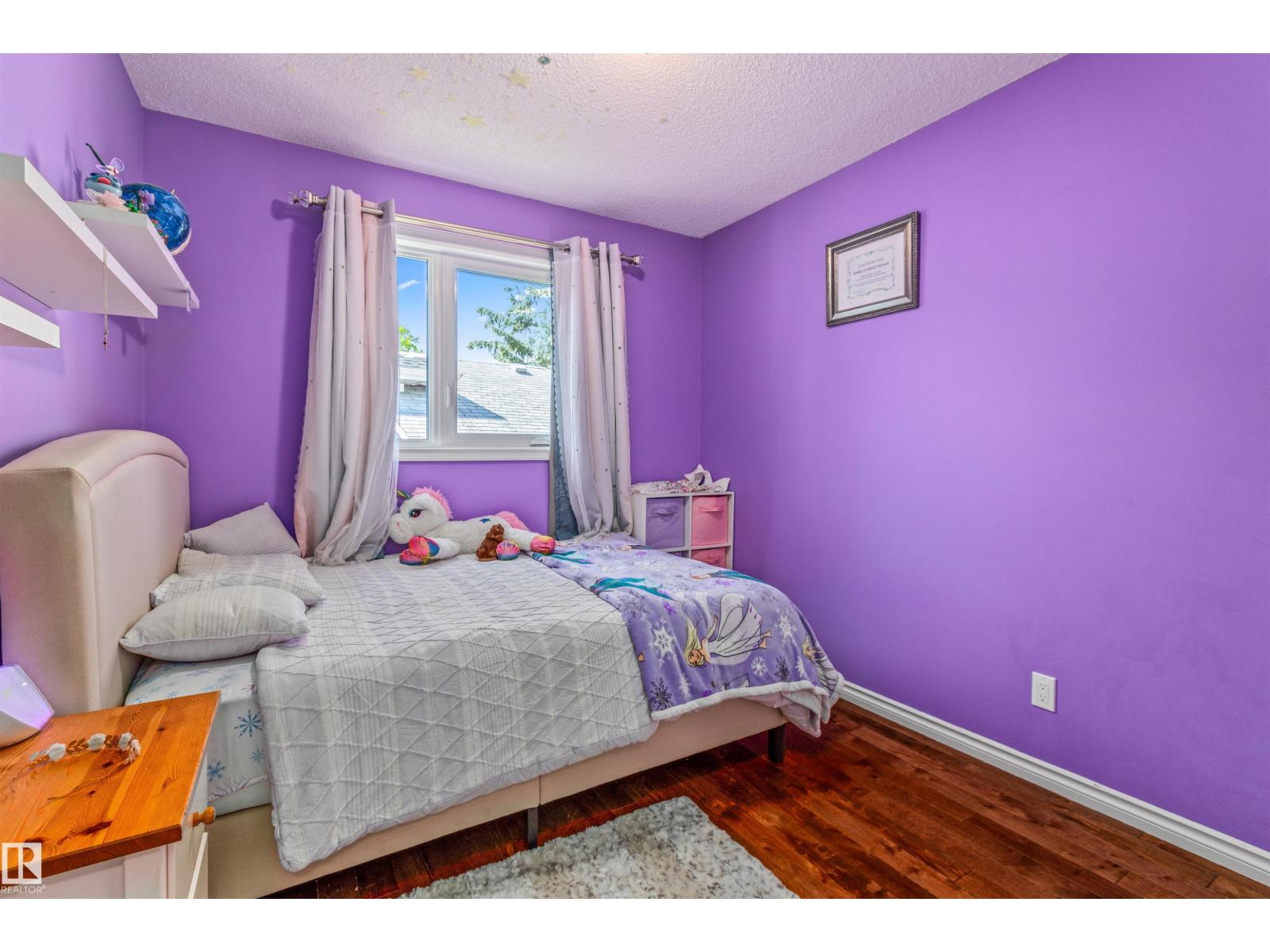 13 WESTPARK CO - Image 19