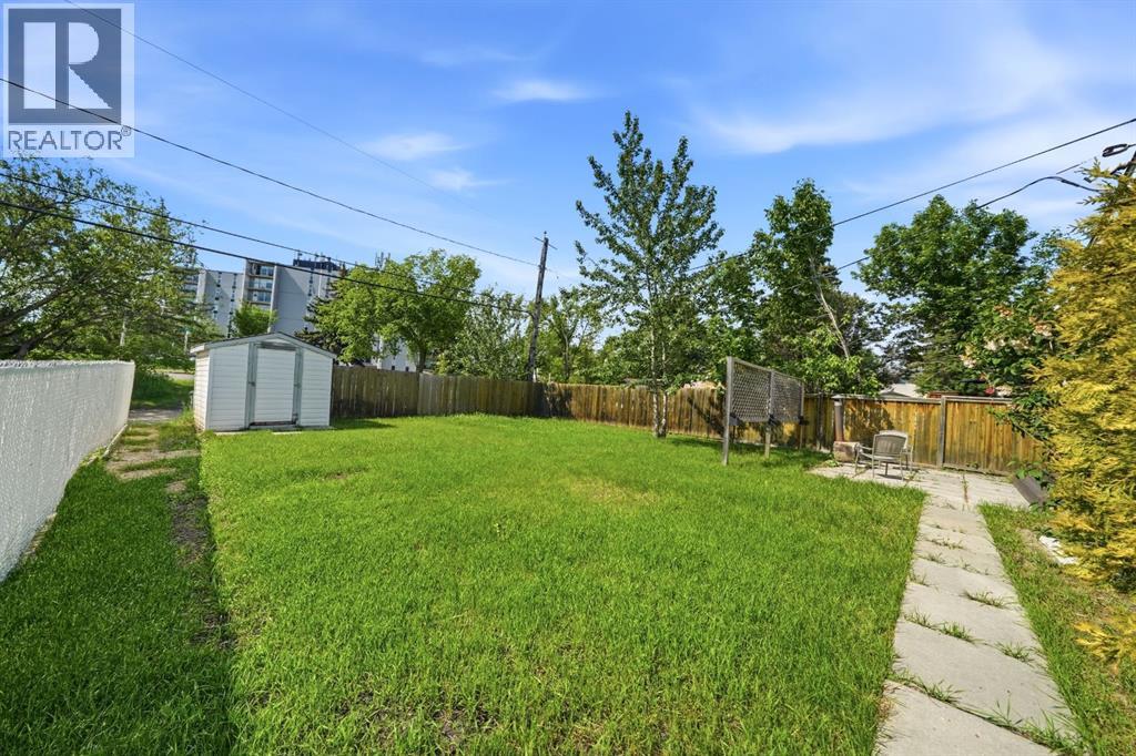 4233 33 Street - 31