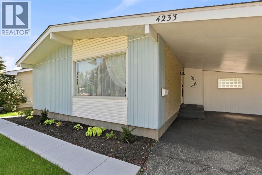 4233 33 Street - 1