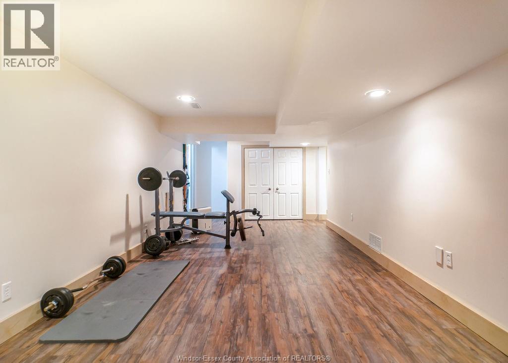 128 Pheasant Run DRIVE - 31