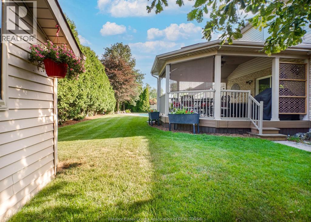 128 Pheasant Run DRIVE - 37