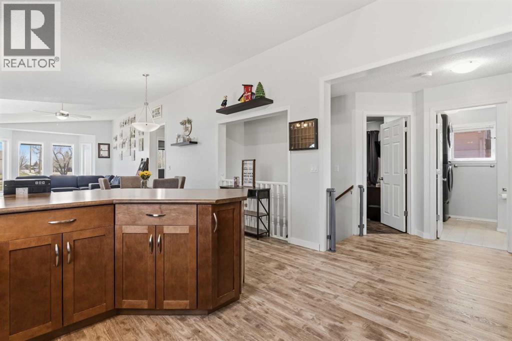 4730 52 Street - 12