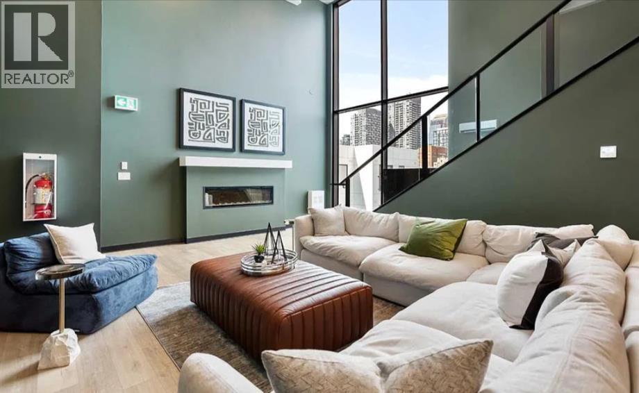 #309 310 15 Avenue SW - 30