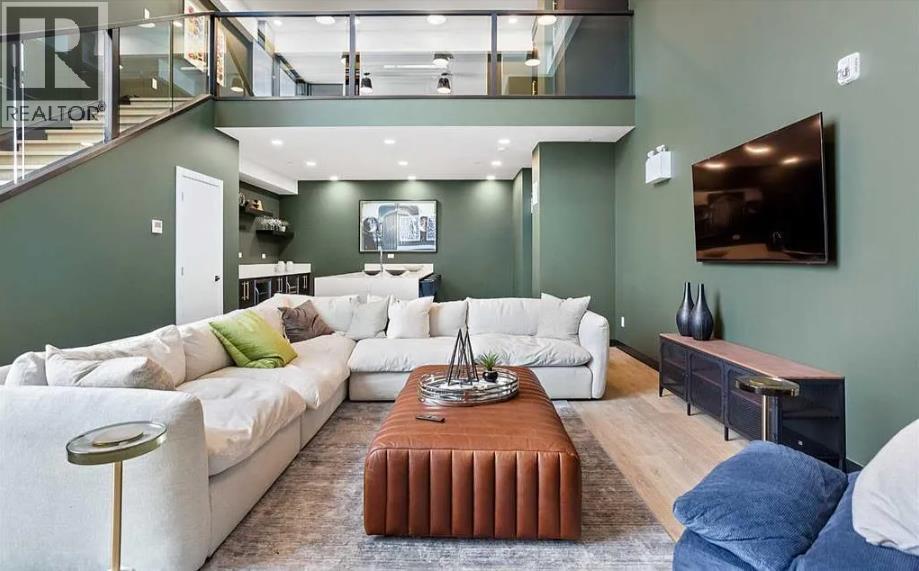 #309 310 15 Avenue SW - 28