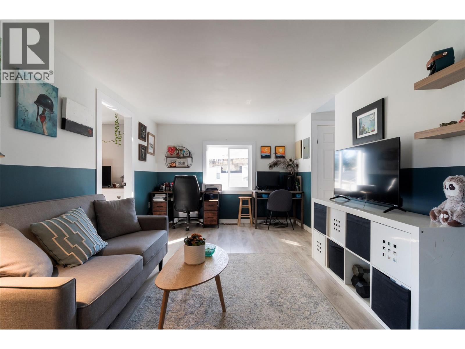5131 69 Avenue NE - 8