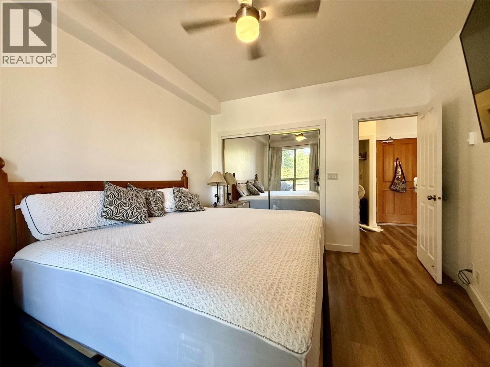 #214 2080 Summit Drive - 11