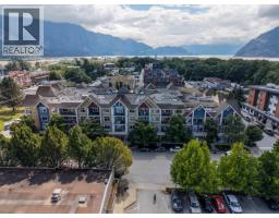 318 1336 Main Street, Squamish, BC V8B0R2 Photo 19