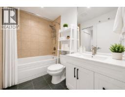 317 530 Raven Woods Drive, North Vancouver, BC V7G2T5 Photo 8