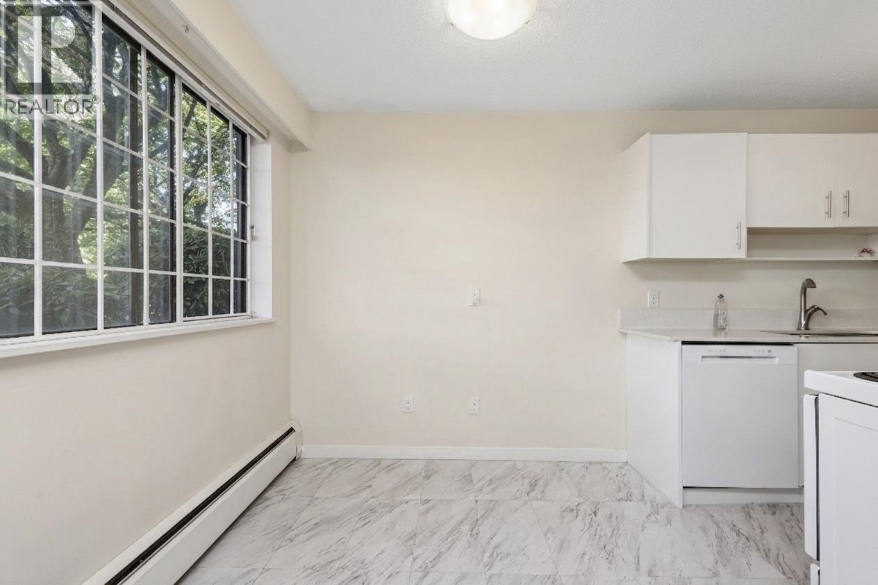 112 2222 CAMBRIDGE STREET, Vancouver