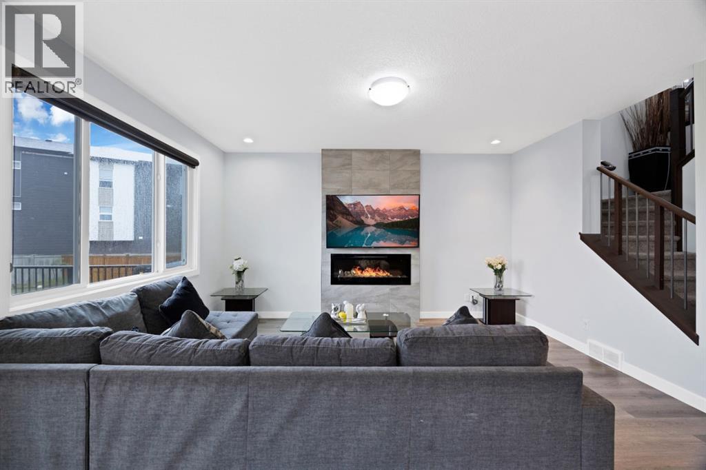 76 Red Embers Square NE - 18