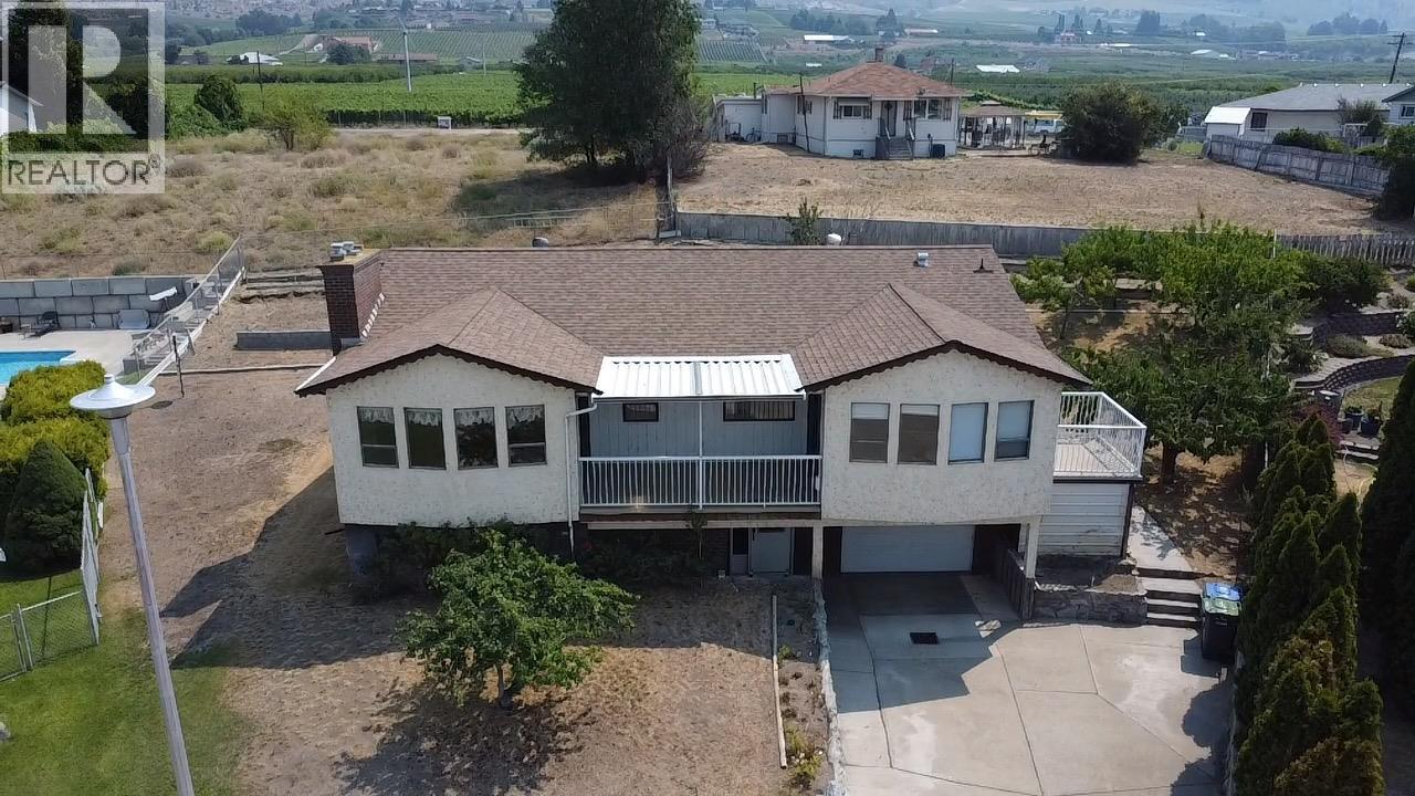 10 Spruce Court - 56