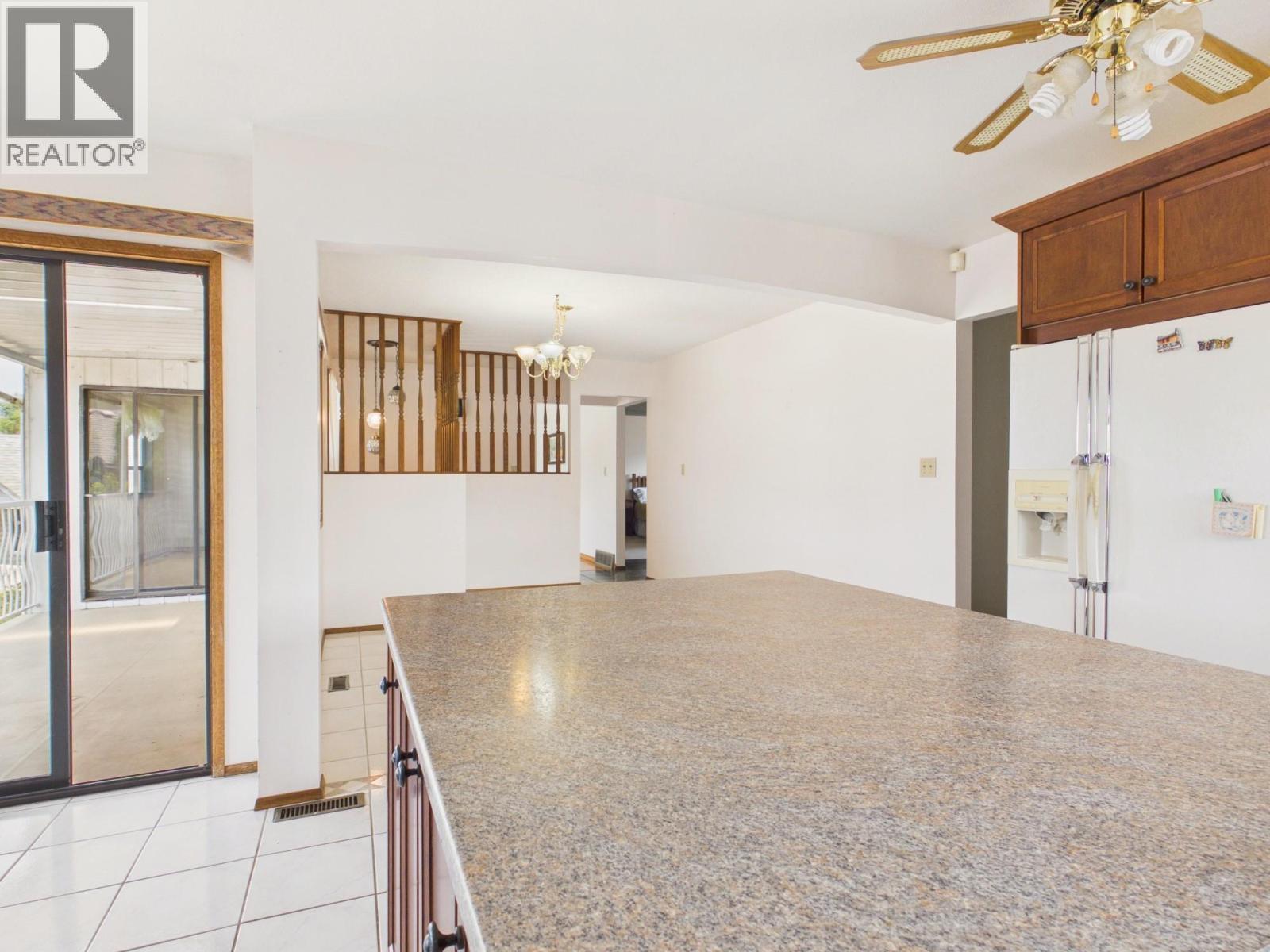 10 Spruce Court - 22