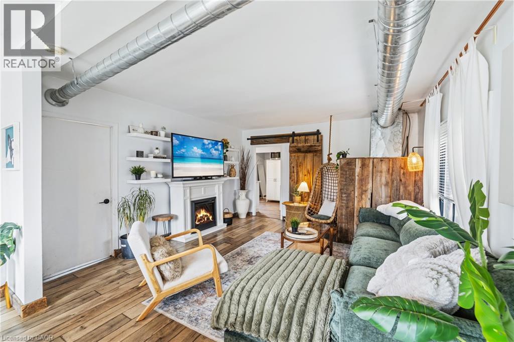 2 FAGAN Street - 11