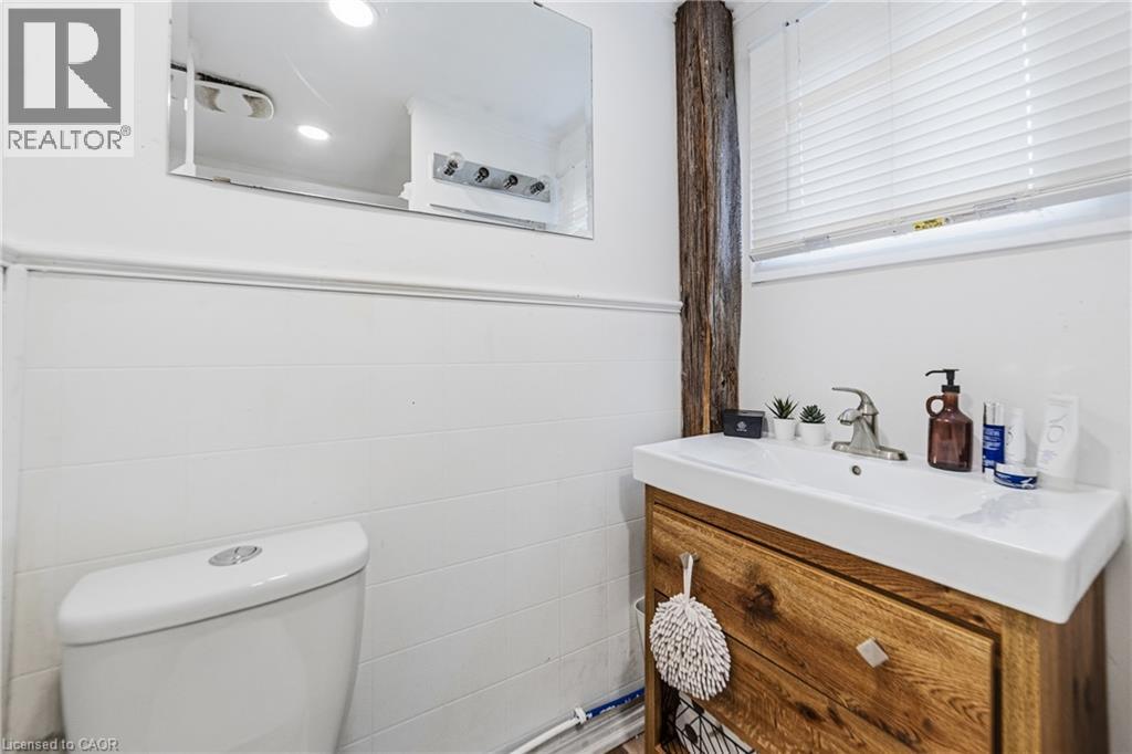 2 FAGAN Street - 15