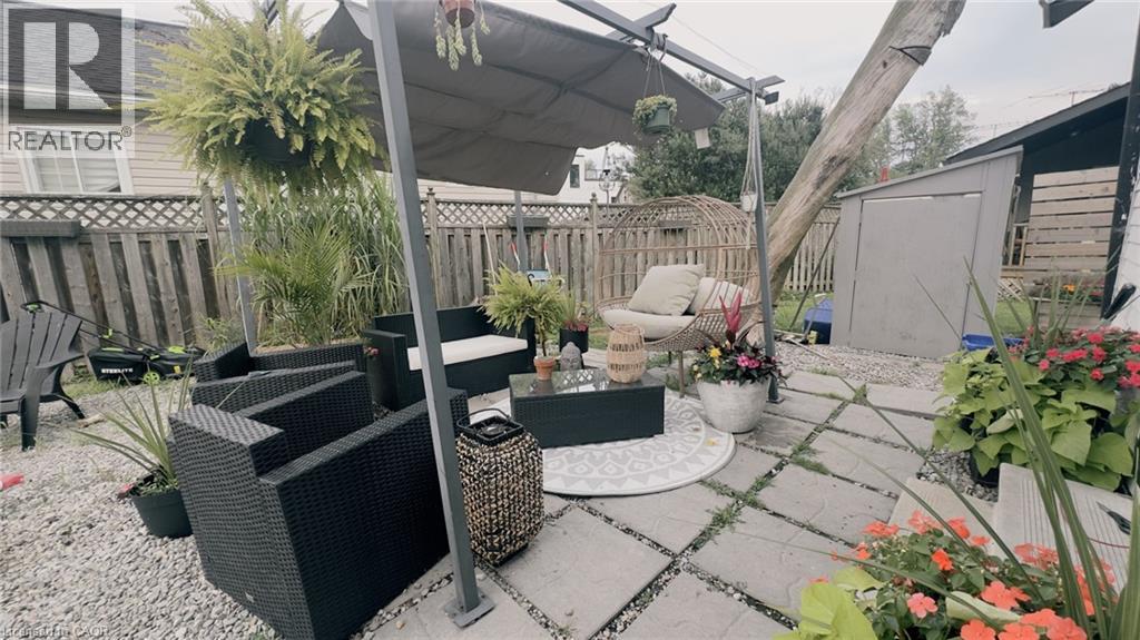 2 FAGAN Street - 30