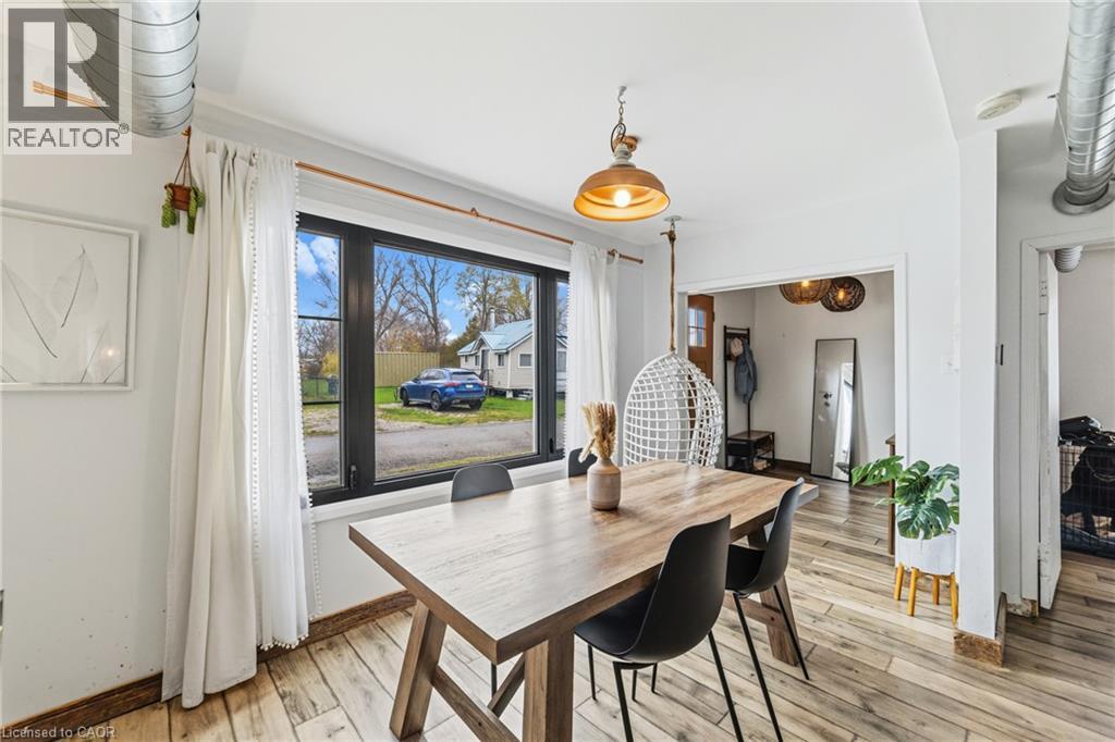 2 FAGAN Street - 8