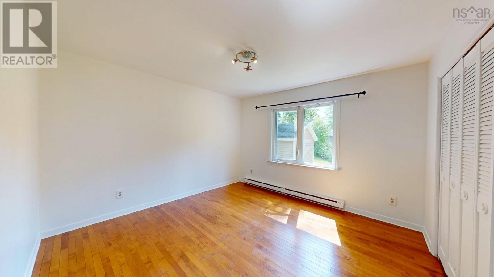 20 Grandview Drive - 24