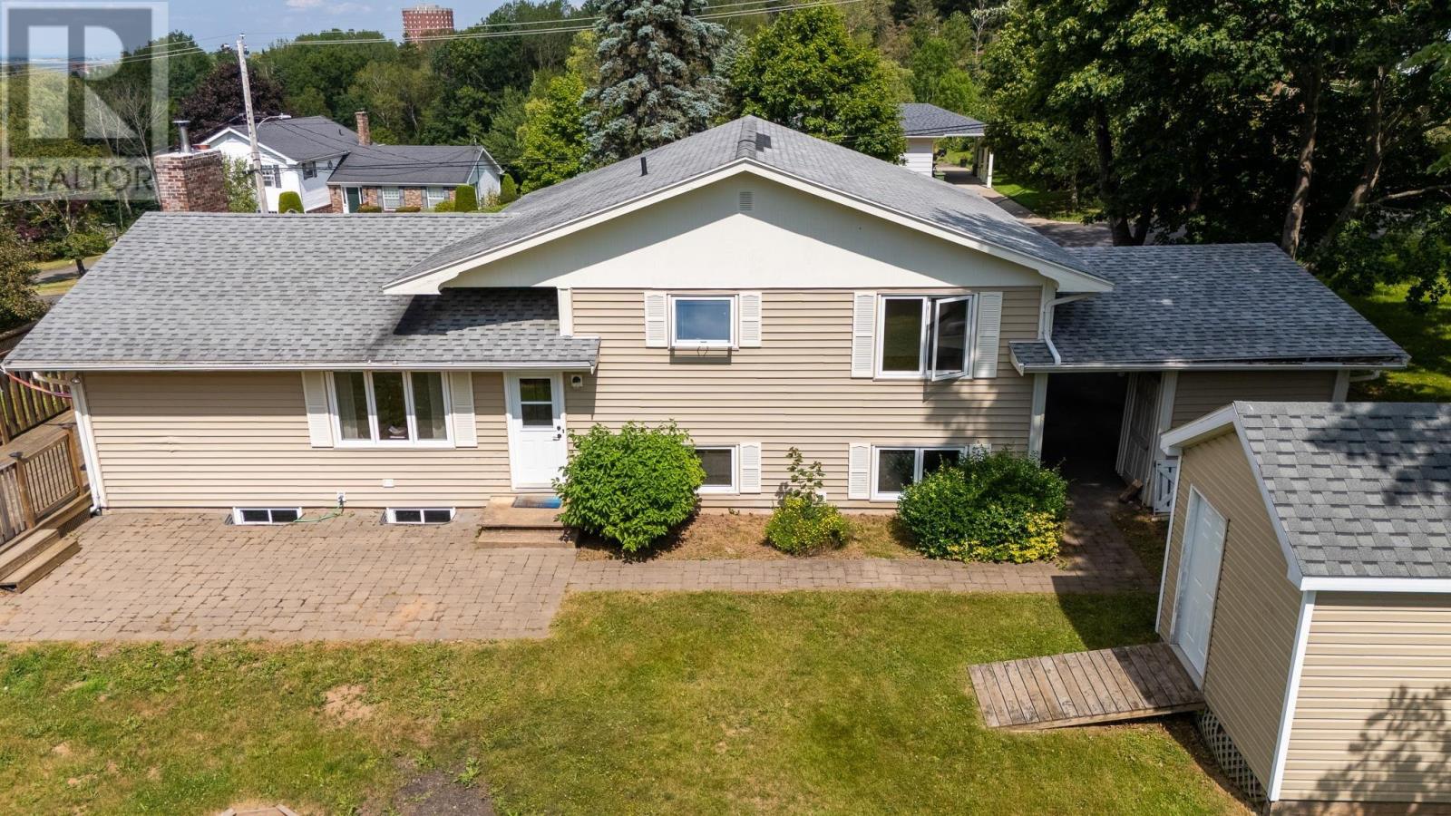 20 Grandview Drive - 43