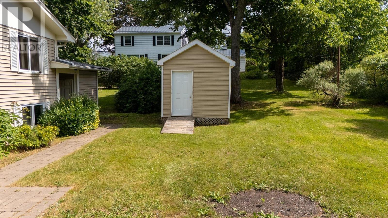 20 Grandview Drive - 44