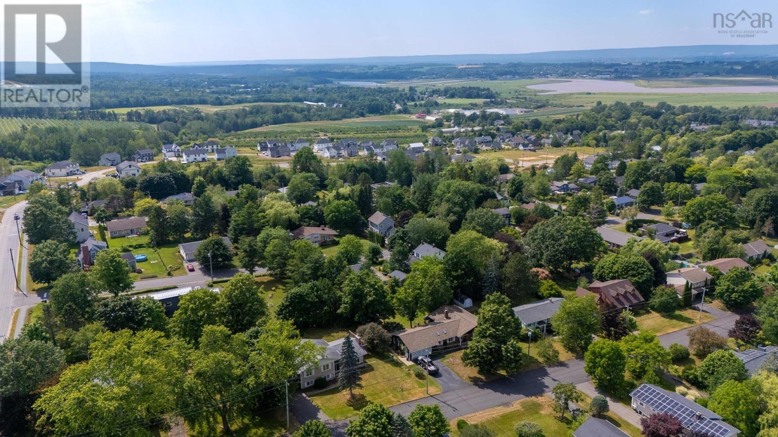 20 Grandview Drive - 46