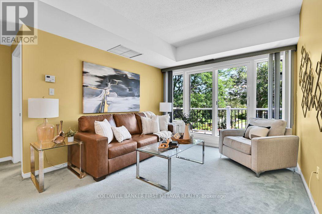 99 ROBSON COURT - 15