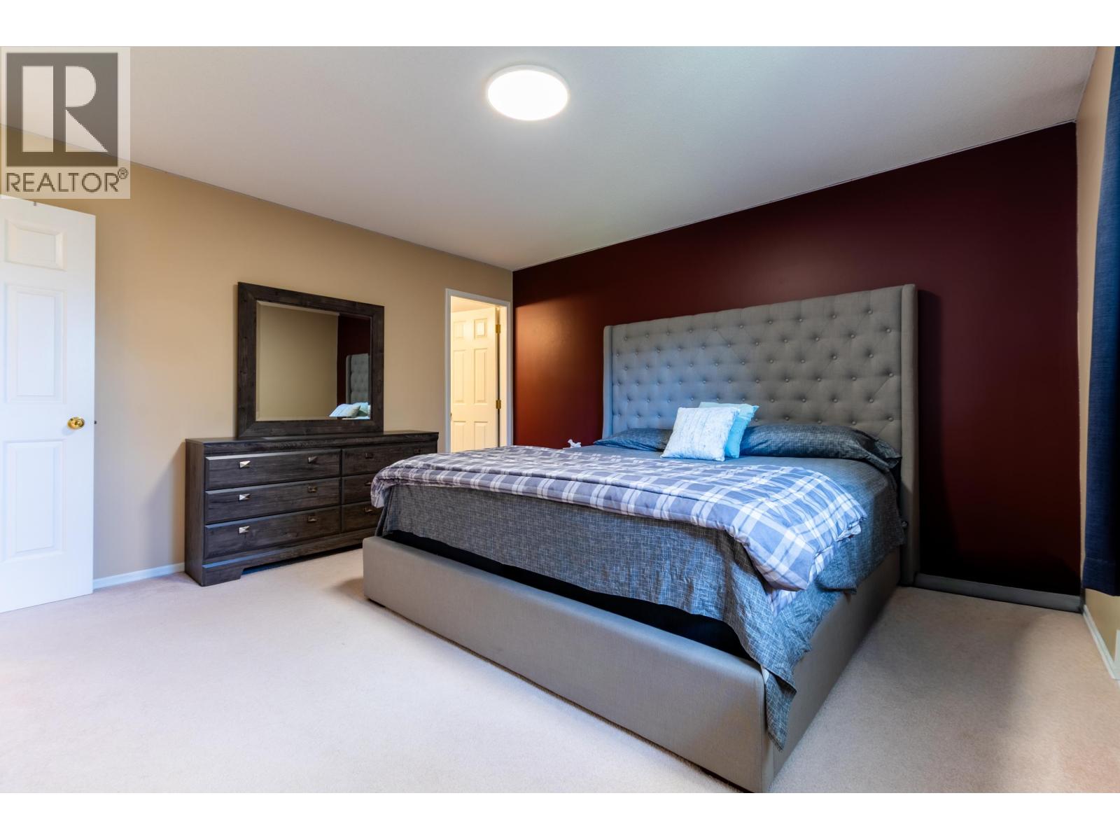 #315 3307 WESTWOOD DRIVE - 11